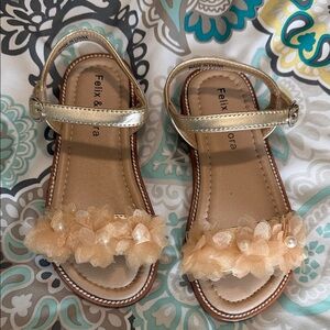 NWOT Gold Kids Sandals